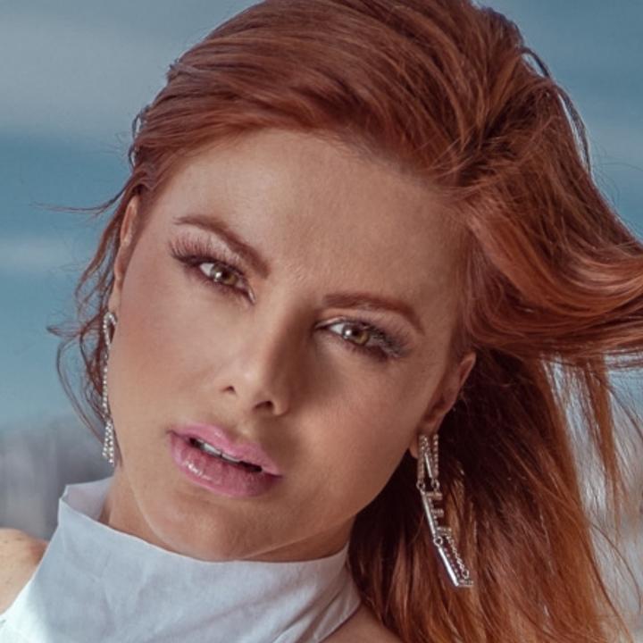 Albuquerquedeborah Deborah Albuquerque Tiktok Profile