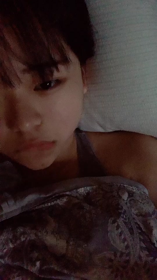 寝る時服着ない派です 起きたら消す すっぴん おすすめ Mio3jsb Dalam Tiktok Exolyt