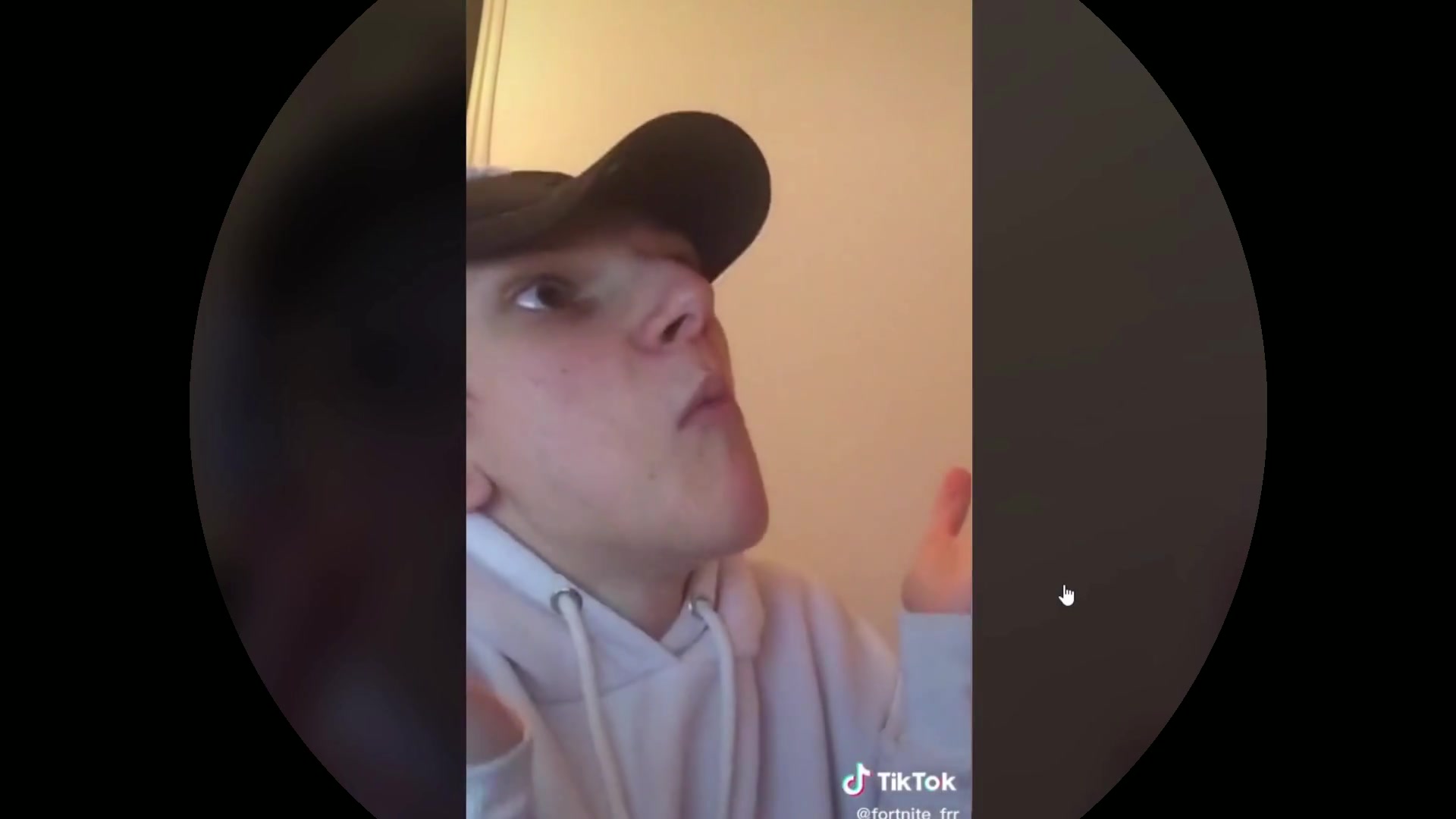zoomgroresplan kenny et ses rituels pourtoi drole actingdrole tk78 france humour youtube chizuaa ÙÙ tiktok exolyt exolyt